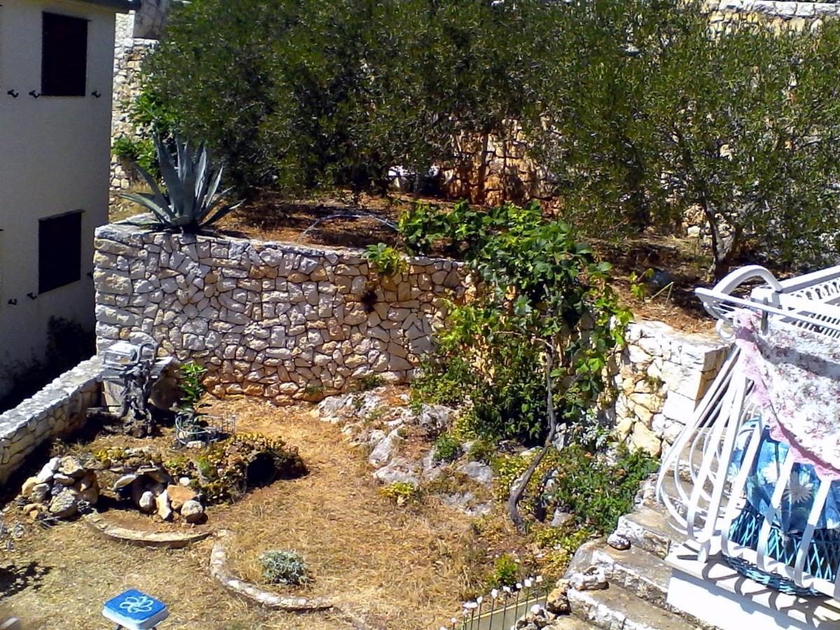 מרינה Apartments By The Sea Sevid, Trogir - 16897 מראה חיצוני תמונה
